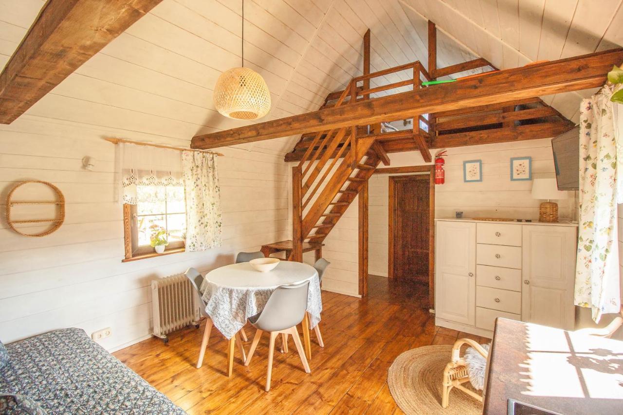 Holiday House Folwark Jelen Poniklica المظهر الخارجي الصورة