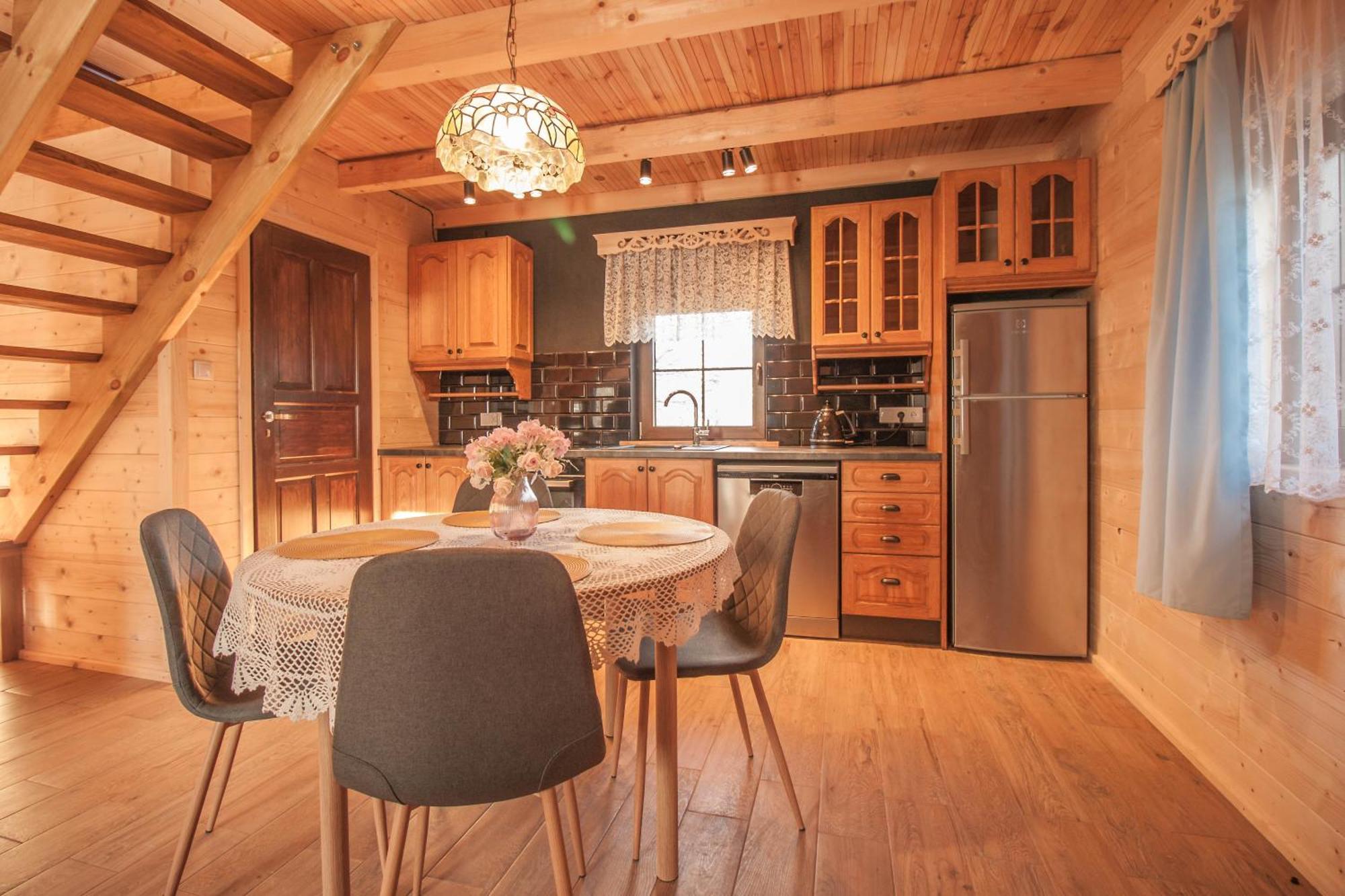 Holiday House Folwark Jelen Poniklica المظهر الخارجي الصورة